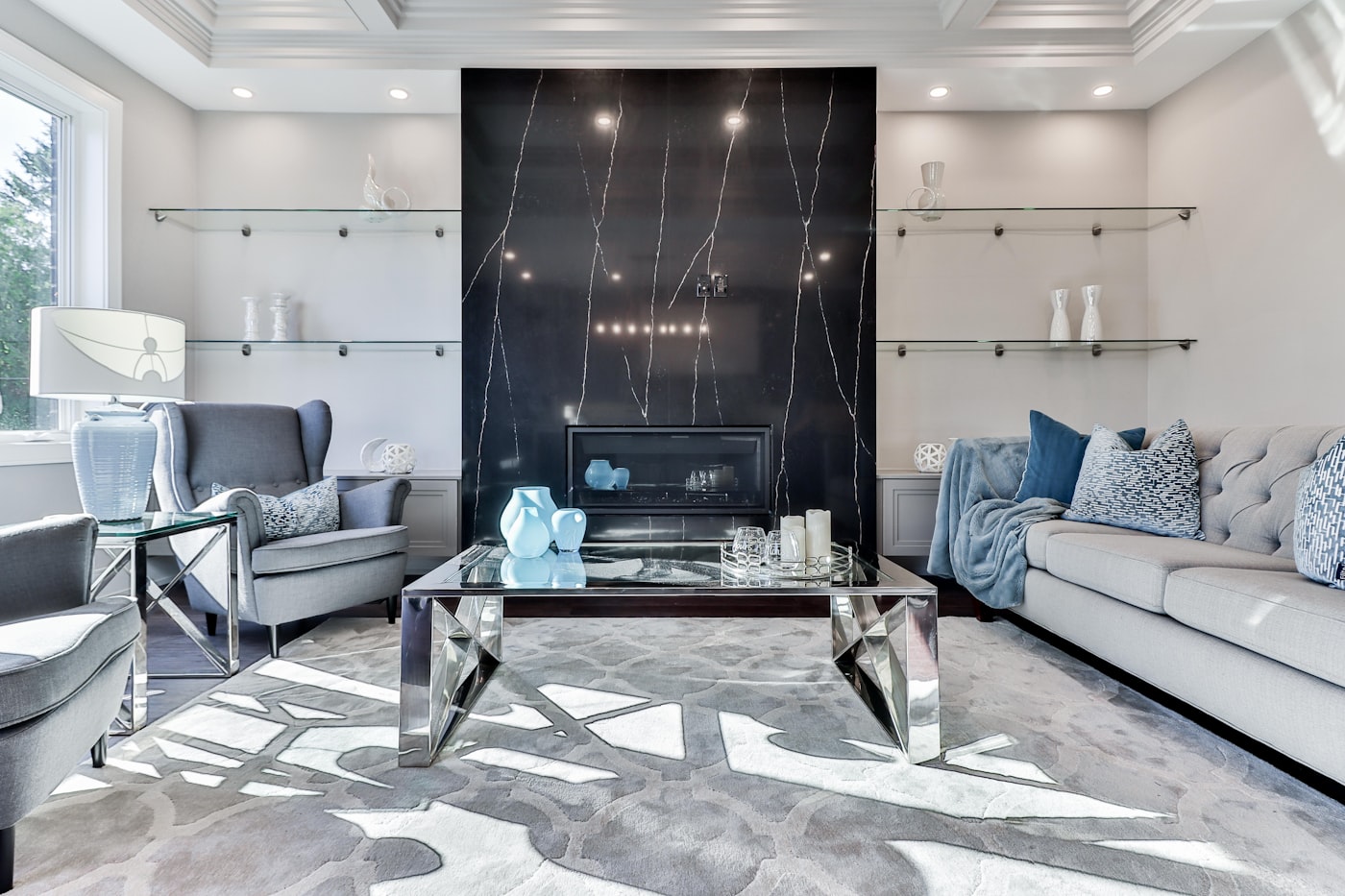 Warm Naples living room